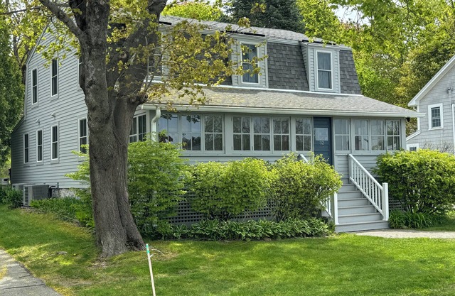 Classic New England Vacation Home Near Beaches, Harbor & Village