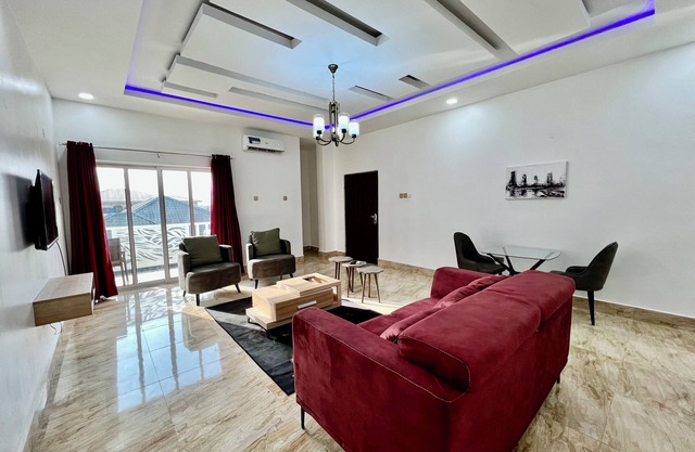 CLEAN 1BEDROOM FLAT + 24hrs LIGHT WITH AC + WiFi + KITCHEN