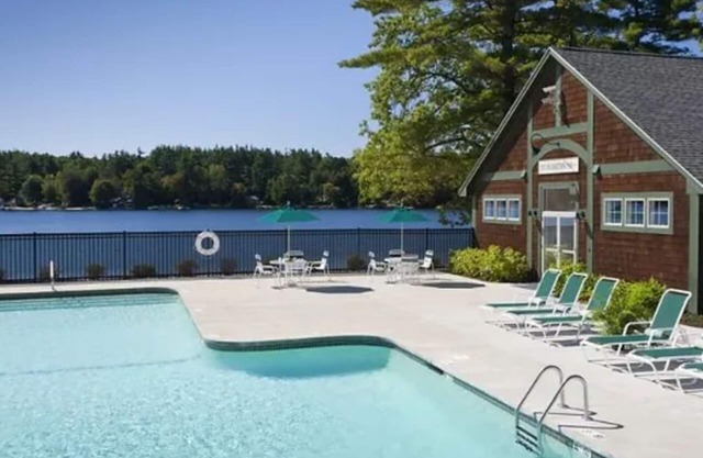 Clean Cottage w/Heated Pools - Hot Tub - Playground - Golf Cart: Family Retreat