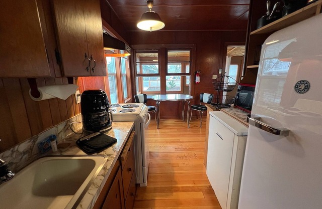 Close to Golf, Beach and Restaurants.