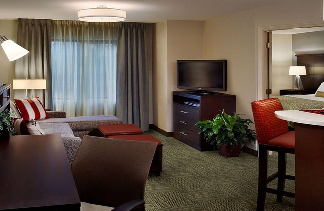Close to Metro & Amtrak Station | 24 Hour Fitness Center + Free Breakfast