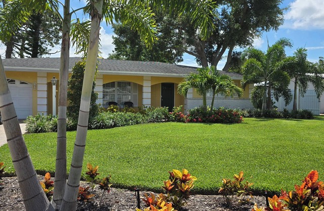 Close to Pickleball, Legacy Bike Trail, 15 min to Siesta Key beach
