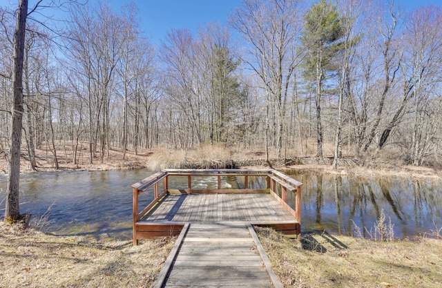 Close to Trails: Studio w/Water Views