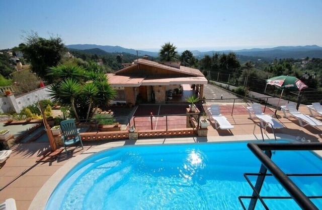 Club Villamar - Nice house with private pool and small tennis court.