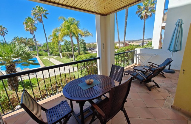 Clube Alvor Ria 103 Luxury sea view 1bed apartment outstanding central location.