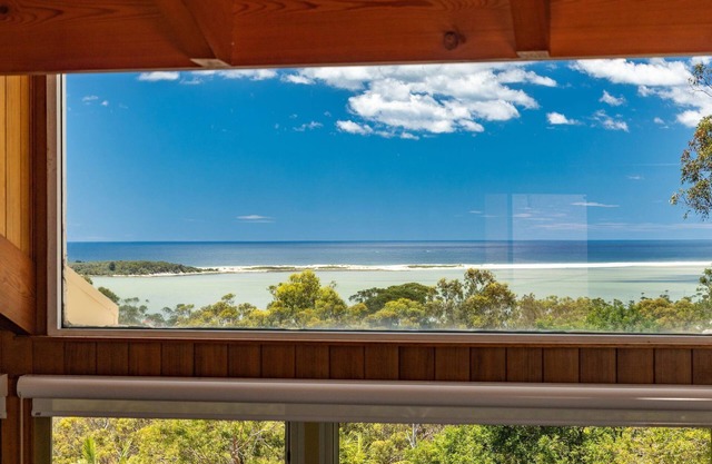 Coastal Cove - stunning views across Sandbar View