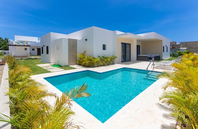 Coastal living Villa #3C