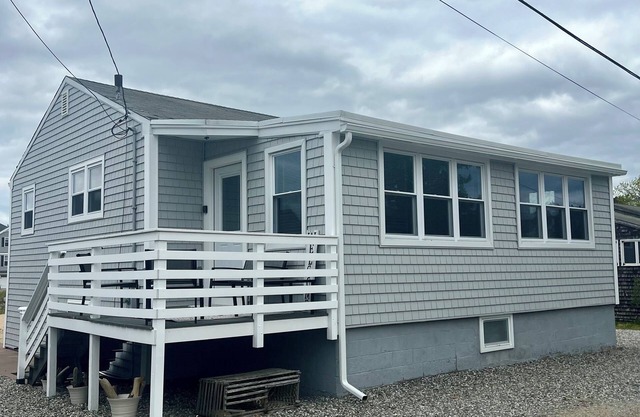 Coastal Plum Island Cottage Steps From Beach