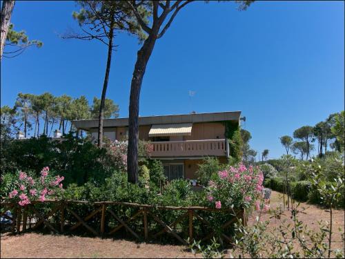 Coastal Stay Near Uccellina Park