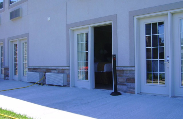 Cobblestone Inn & Suites - Denison Majestic Hills