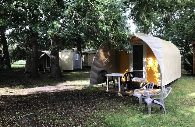 COCO SWEET überdachter Bungalow mit Nutzung von Sanitäranlagen und Waschbecken - 1 Schlafzimmer 2 persons