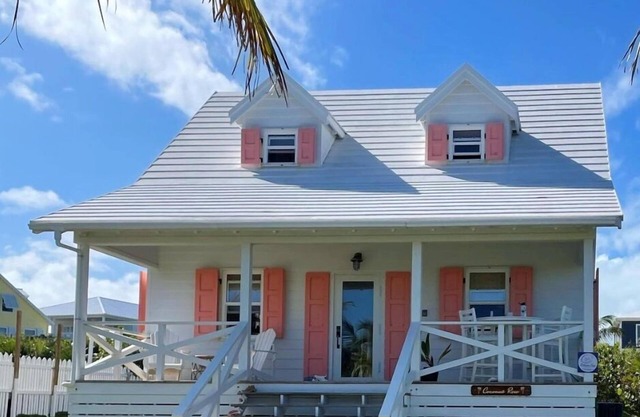 Coconut Row - 3 bedrooms/2 bathrooms across from the beach!