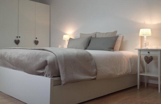 Cocoon House GRACE-HOLLOGNE COSY Bois Malette