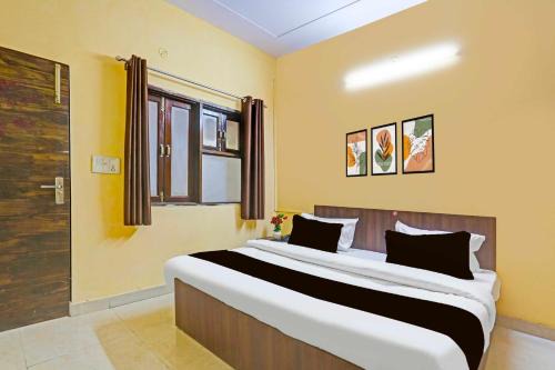 Collection O Shalimar Bagh Max Hospital