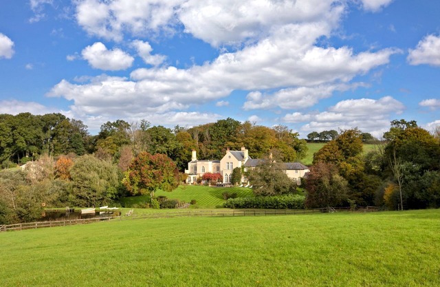 Colleton Hall and East Wing