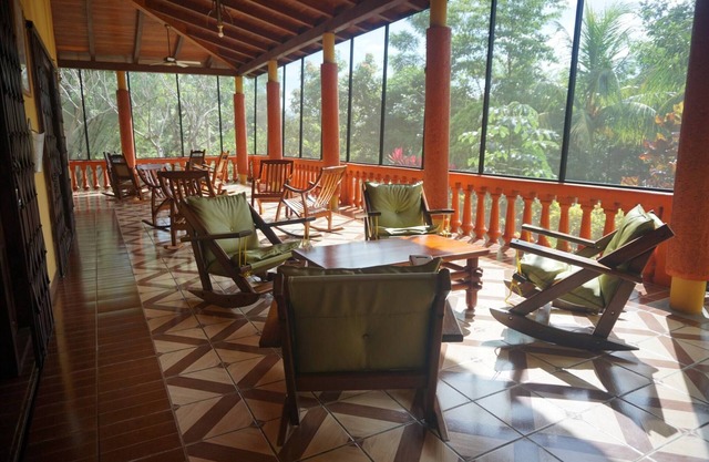 Colonial Elegance in the Heart of Masaya for 8 Guests