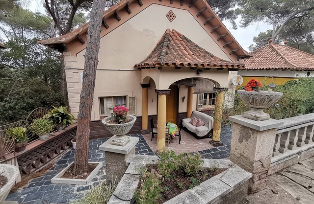 Colonial House 20km from the center of Barcelona
