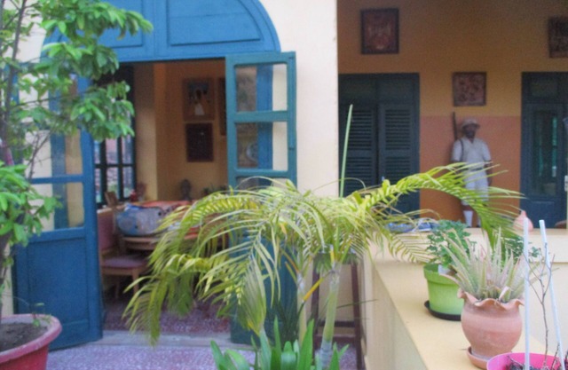 COLONIAL STYLE HOUSE
