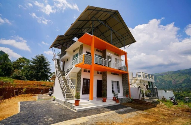 Colorful Artifacts and Modern Decor Hut Stay