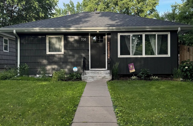 Come stay, relax and unwind at this centrally-located home in Willard Hay.