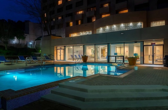 Comfort and Convenience! Accessible and stylish unit awaits for your stay