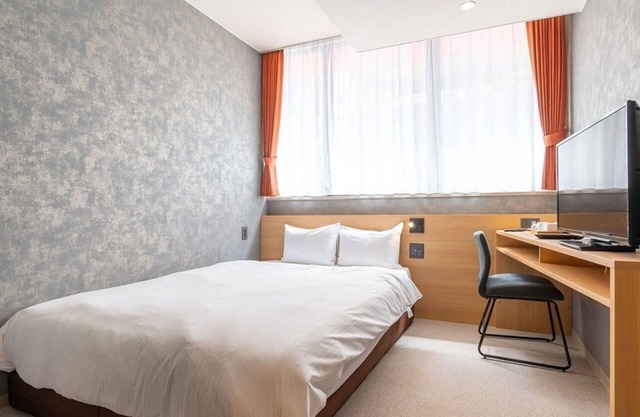 Comfort Double Breakfast included Enjoy a safe/Osaka Ōsaka