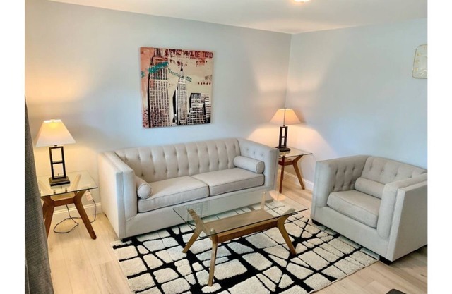 Comfort Home near airport