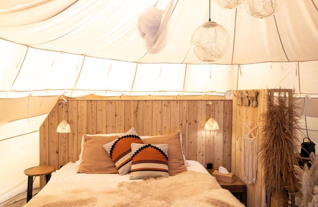 Comfort Tipi Marie, Tipi Bo Deluxe & tent Nicolaï - 'Glamping in stijl'