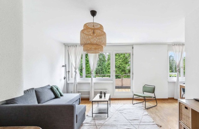 Comfortable 2-Bedroom Stay in Seefeld, Zürich