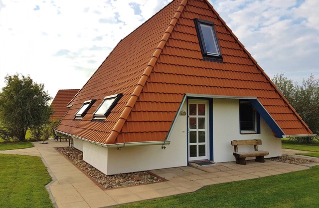 Comfortable 4-star level house directly on the North Sea dike, family friendly