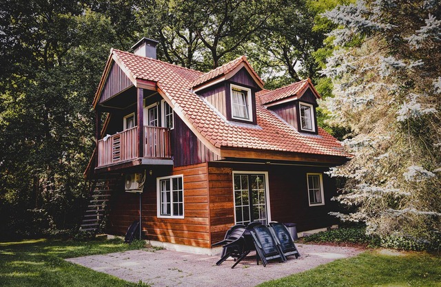 Comfortable and fully equipped apartment located by forest