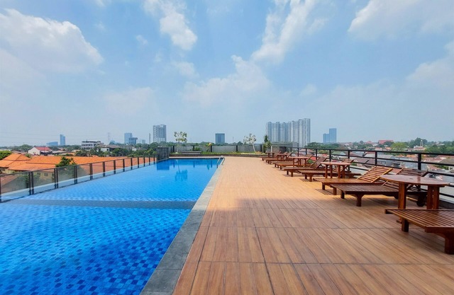 Comfortable And Homey 1Br Tamansari Bintaro Mansion Apartment