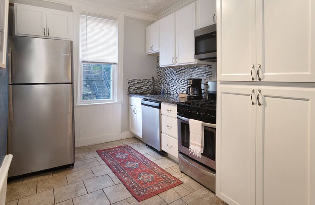 Comfortable, Boho House on Quiet, Dead-end st Close to Southside and Downtown