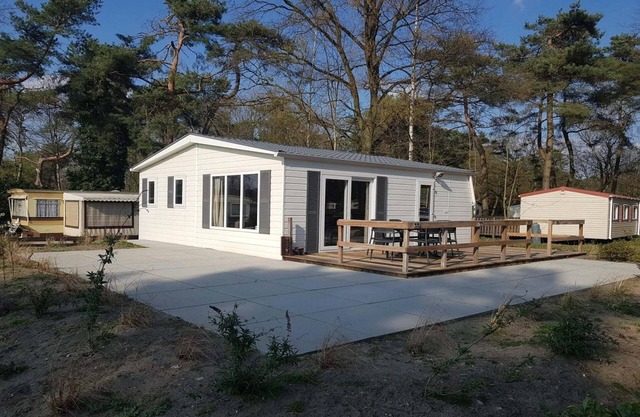Comfortable chalet in the green Kempen