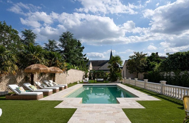 Comfortable country house with heated swimming pool in Eure et Loire