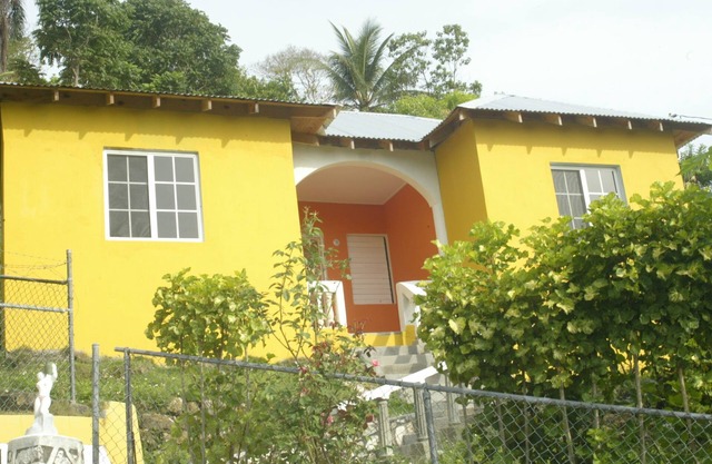 Comfortable, Newly Constructed Cottage, Ready For Your Relaxation!!!