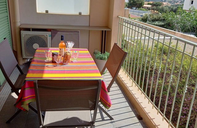 Comfortable T2 apartment near town center and beach PROMO AUGUST