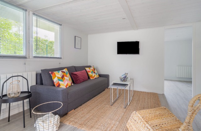 Comfortable T2 in quiet St Marceau neighborhood