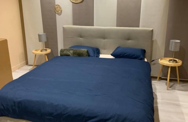 Comfortable two-room apartment near Montmartre