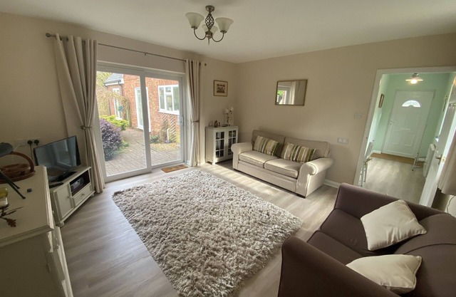 Comfy, cosy, rural, getaway, Wiltshire - Relax and enjoy a peaceful getaway.