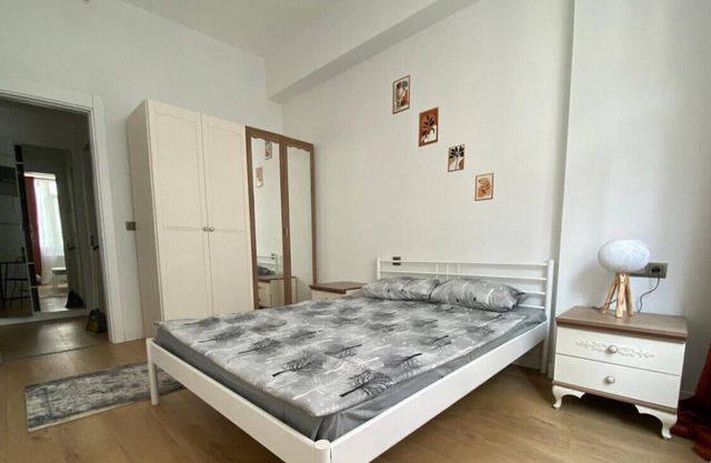 Comfy Flat with Central Location in Fikirtepe