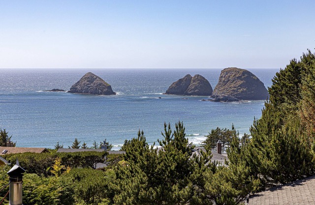Commanding Ocean view!