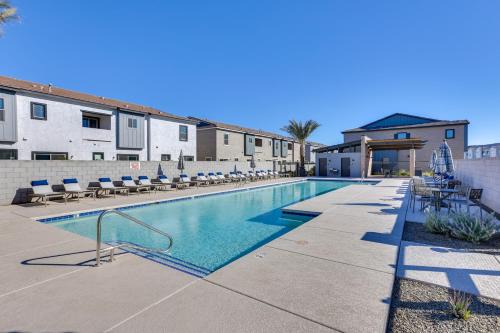 Community Pool and Hiking Trails Phoenix Condo!
