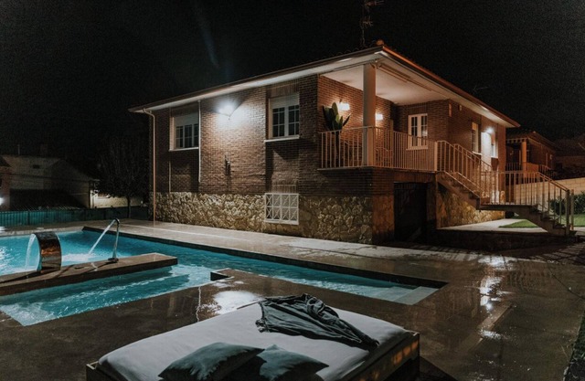 Complete house with pool in the heart of Rioja Alta
