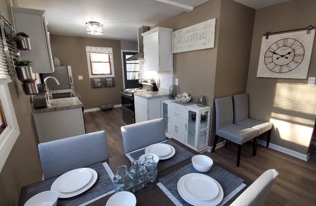 Completely remodeled, pet-friendly, 'smart' home in the country!