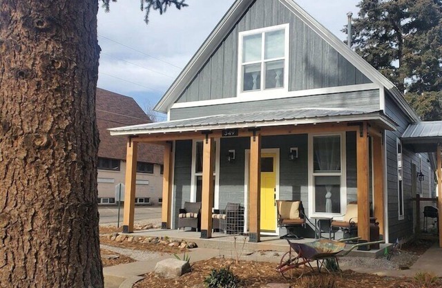 Completely Remodeled Historic Downtown Durango Beauty - 2 Blocks from Main Ave!