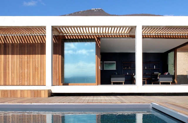 Contemporary house with exceptional view in the heart of the Baronnies