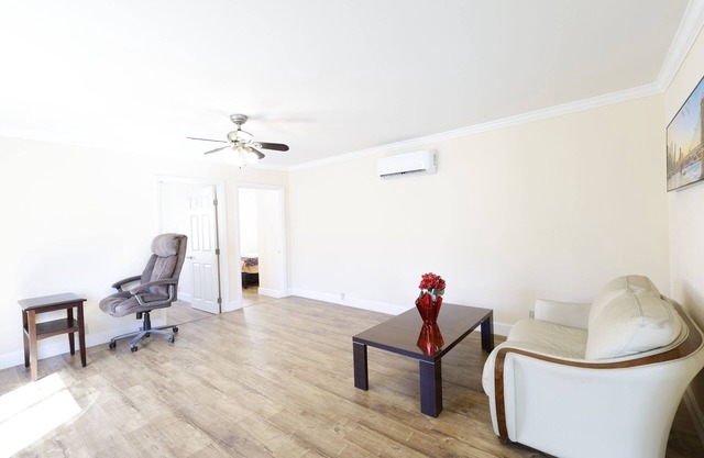 Contemporary remodeled and fully furnished