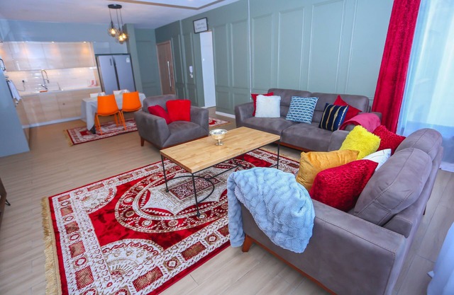 Convenience meets Luxury | 2-Bed/2-Bath+Pool+Gym