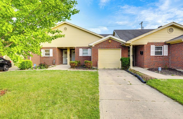 Convenient Dayton Condo w/Grill: 4 Mi to Downtown